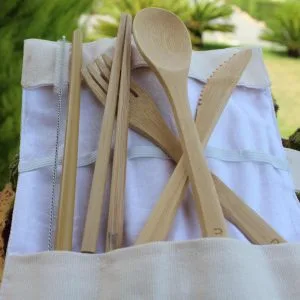 Cubiertos de bambú