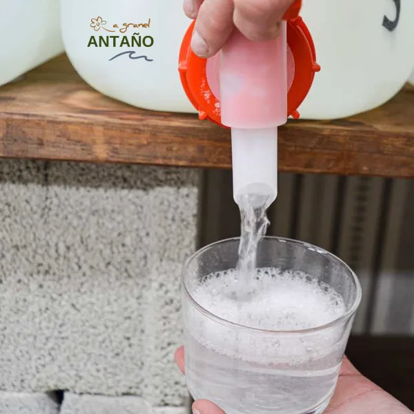 LIMPIADOR DE BAÑOS NEUTRO. 2.40€ Kg.