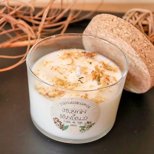 Vela natural de cera de soja jazmín y sándalo